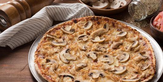 Pizza de Pollo con Champiñones