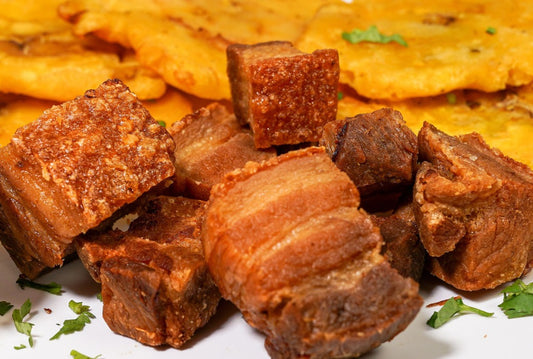 Chicharrones con Tostones