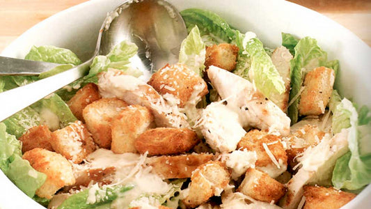 Ensalada de Pollo César